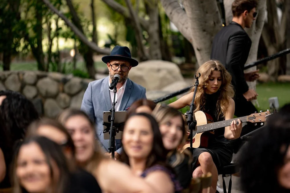 Music SD performers playing live for guests at an outdoor wedding